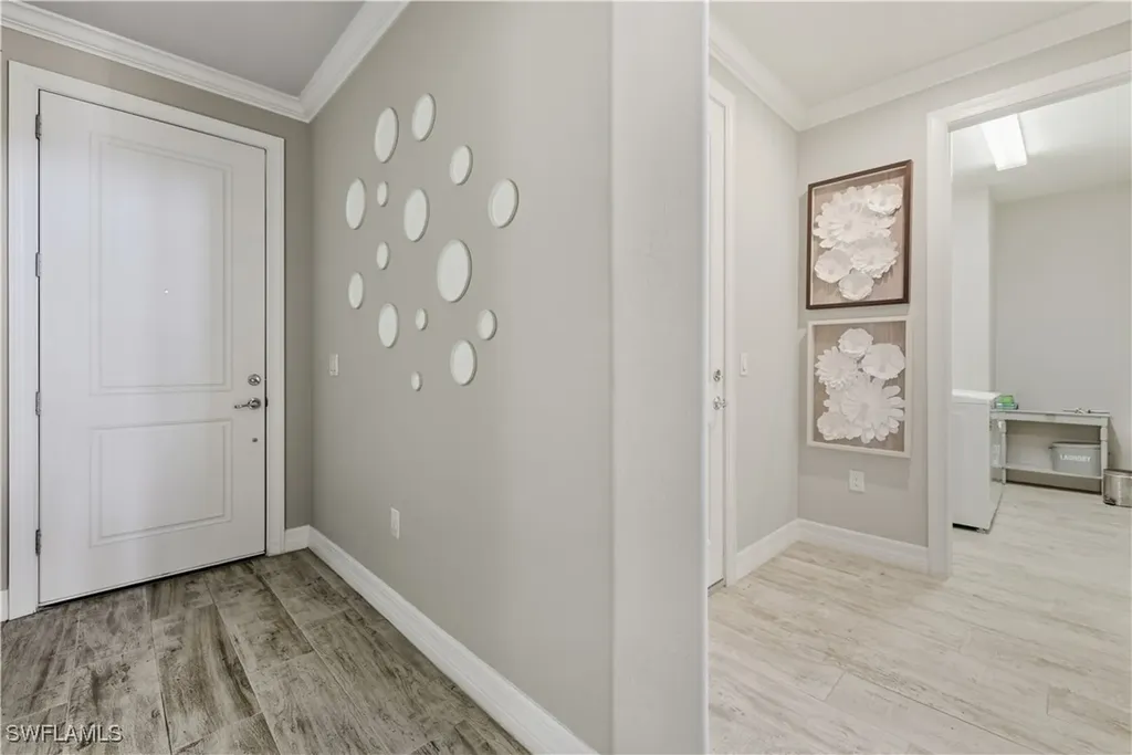 7209 Wilton Drive Naples FL 34109