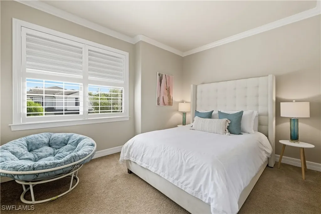 7209 Wilton Drive Naples FL 34109