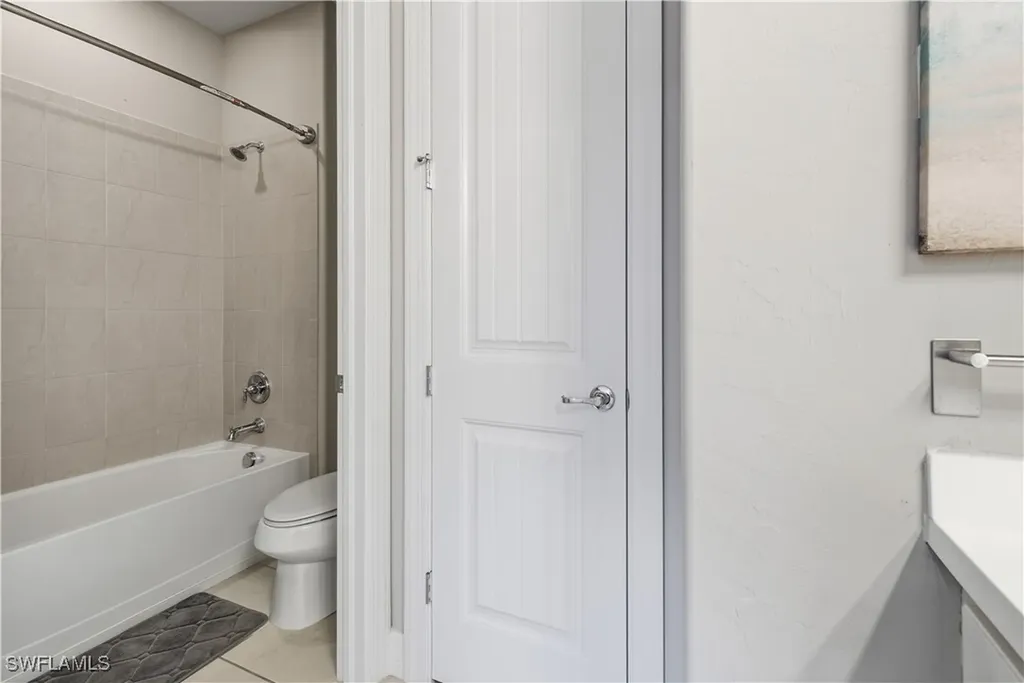 7209 Wilton Drive Naples FL 34109
