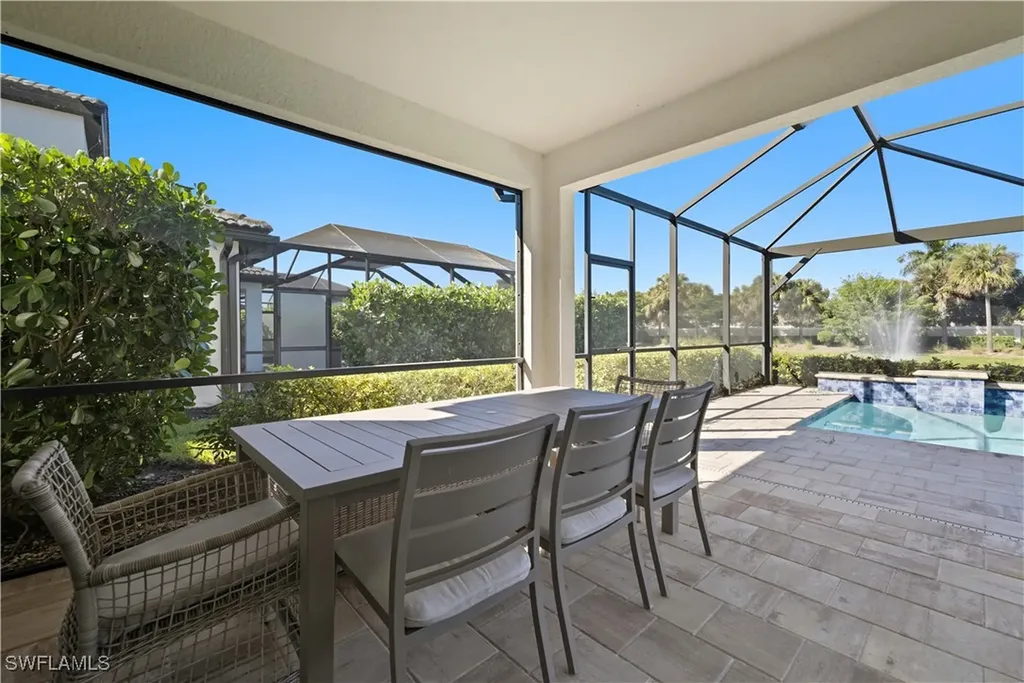 7209 Wilton Drive Naples FL 34109