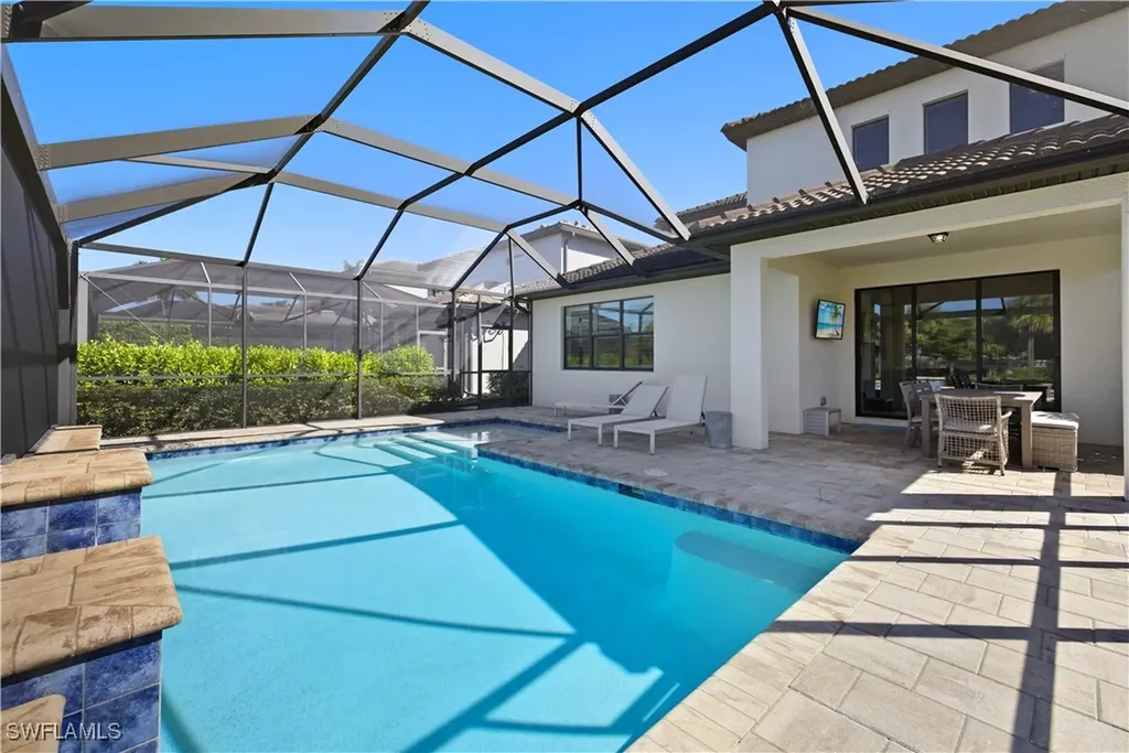 7209 Wilton Drive Naples FL 34109
