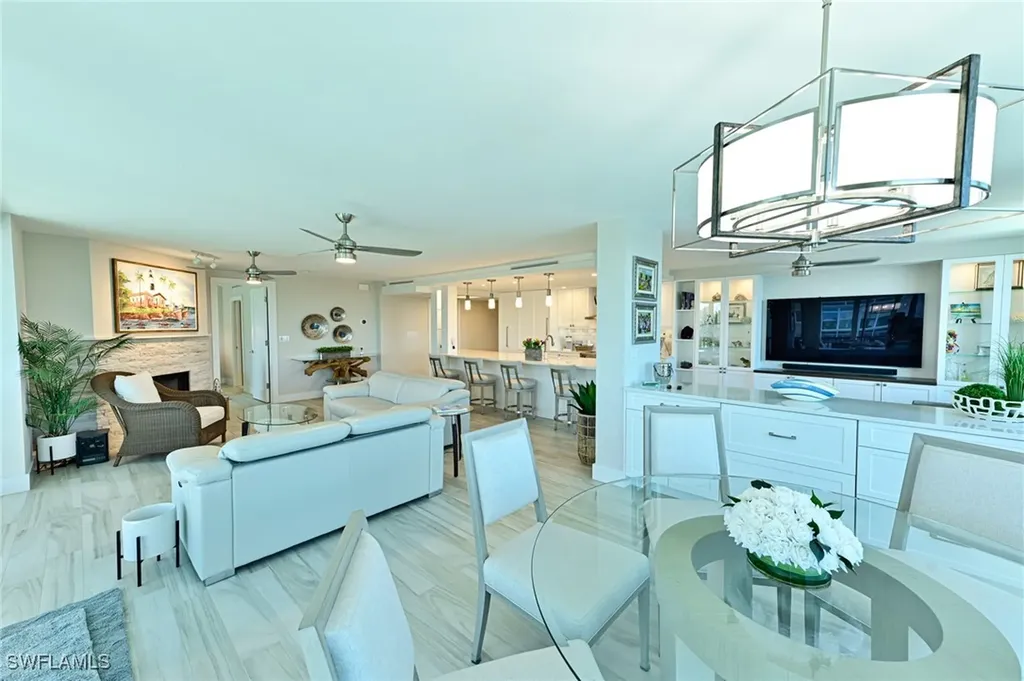 25875 Hickory Boulevard Bonita Springs FL 34134