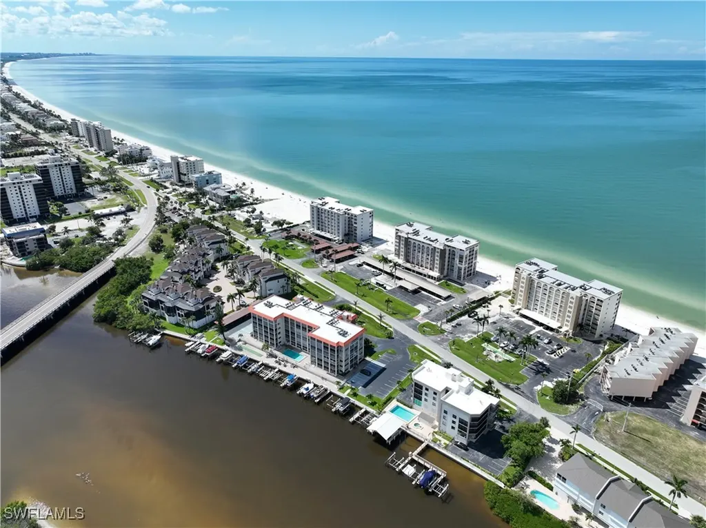 25875 Hickory Boulevard Bonita Springs FL 34134