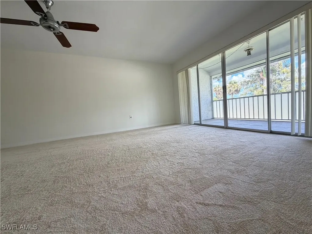 4900 Biscayne Drive Naples FL 34112