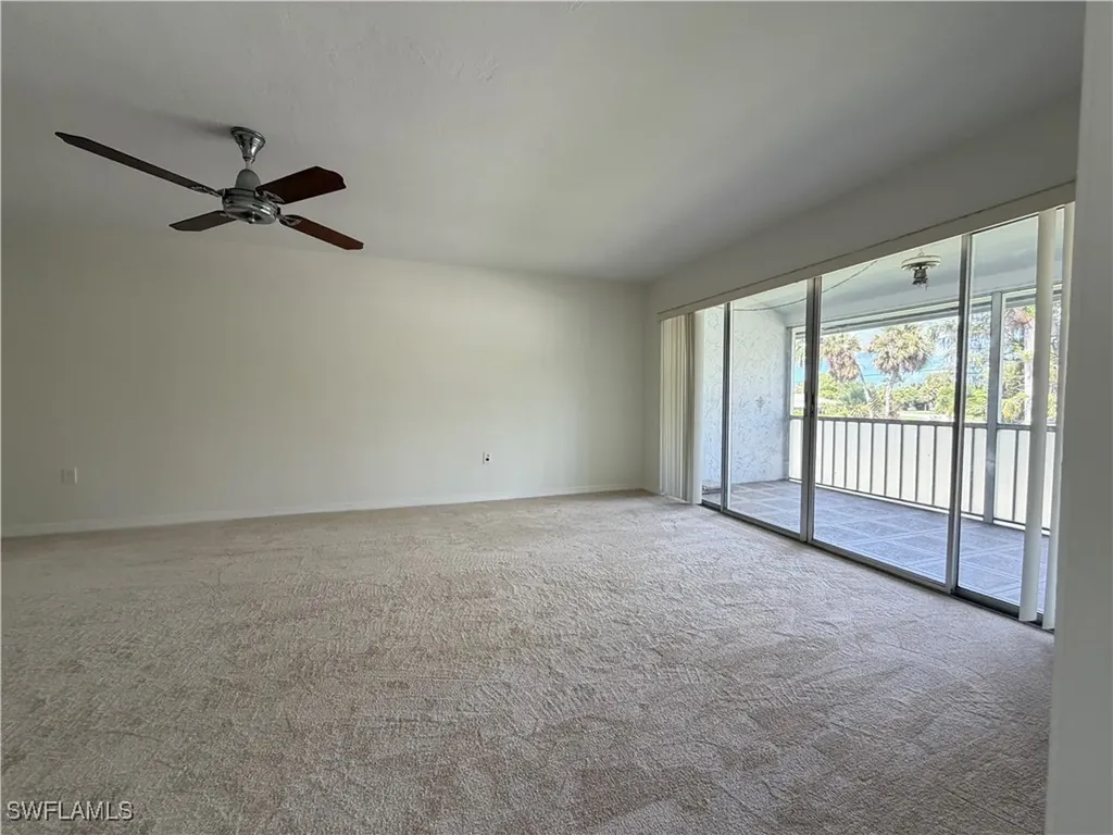 4900 Biscayne Drive Naples FL 34112