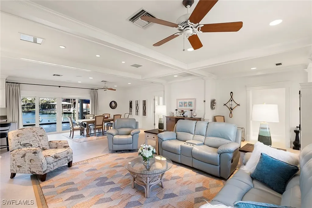 7 Glenview Manor Drive Fort Myers Beach FL 33931