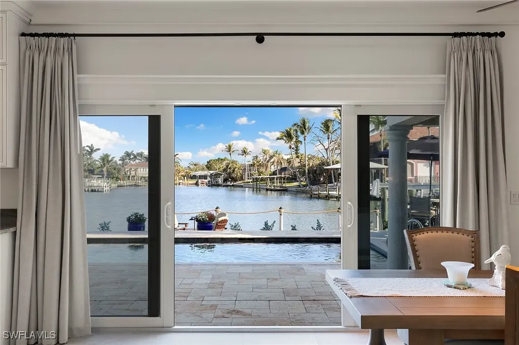 7 Glenview Manor Drive Fort Myers Beach FL 33931