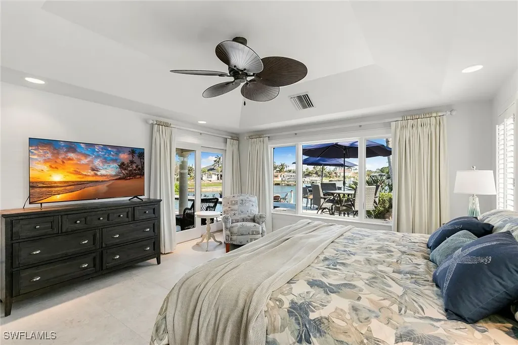 7 Glenview Manor Drive Fort Myers Beach FL 33931