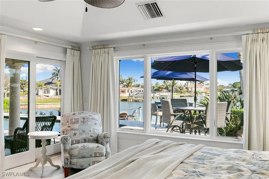 7 Glenview Manor Drive Fort Myers Beach FL 33931