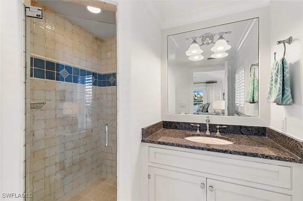 7 Glenview Manor Drive Fort Myers Beach FL 33931