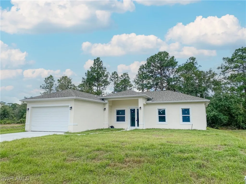 1024 Bagget Street E Lehigh Acres FL 33974