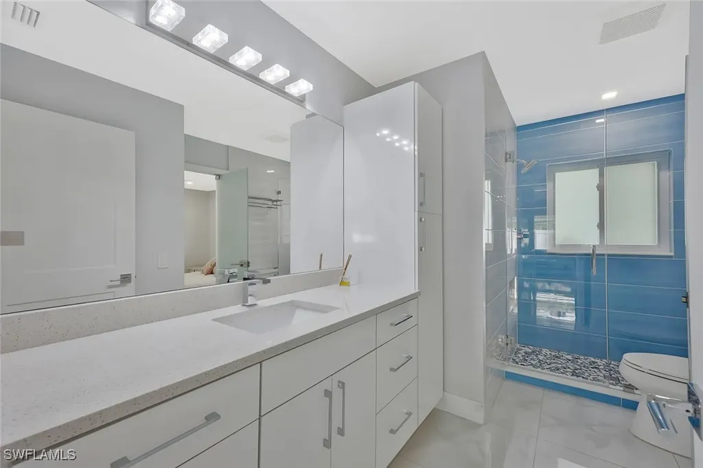 532 103rd Avenue N Naples FL 34108
