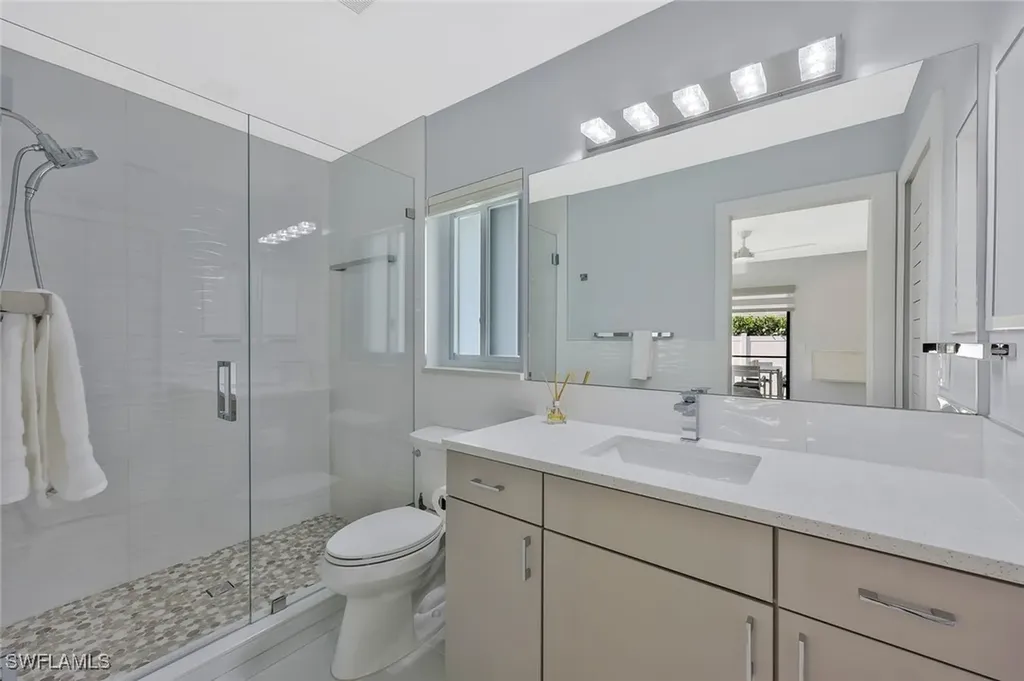 532 103rd Avenue N Naples FL 34108
