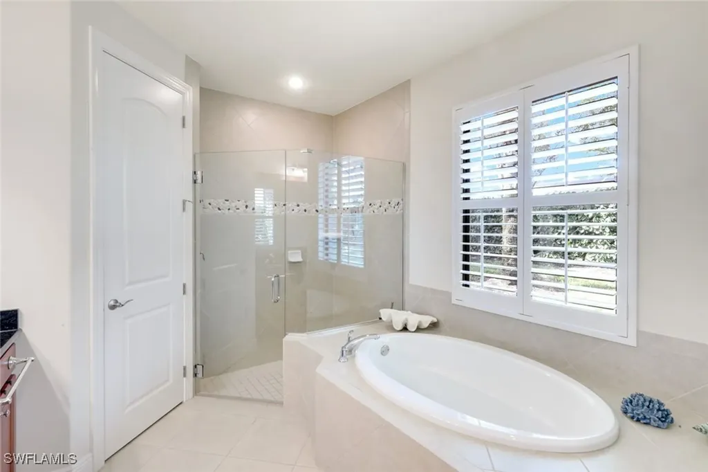 9909 Casabella Way Bonita Springs FL 34135