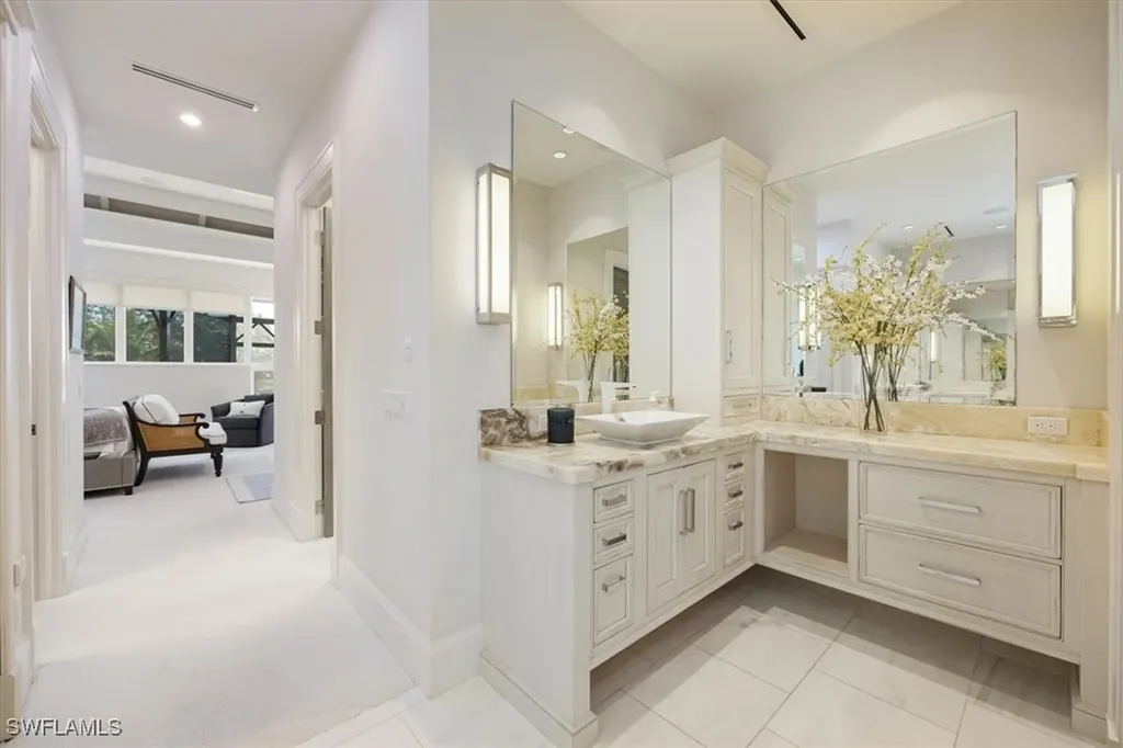 66 Southport Cove Bonita Springs FL 34134