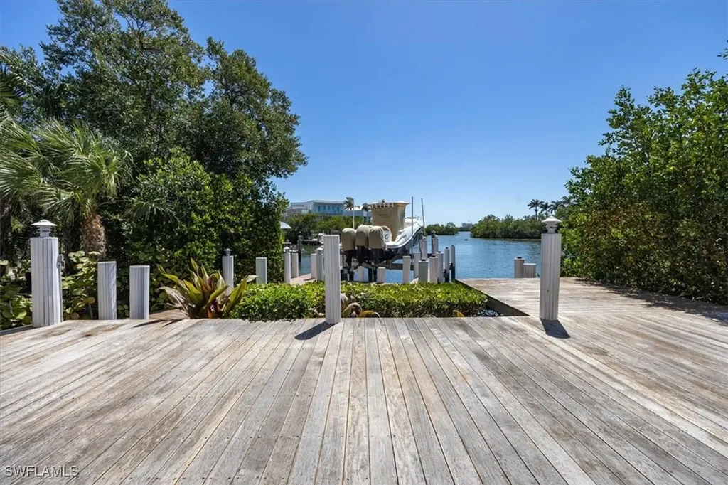 66 Southport Cove Bonita Springs FL 34134