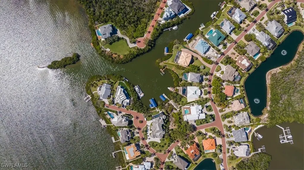 66 Southport Cove Bonita Springs FL 34134