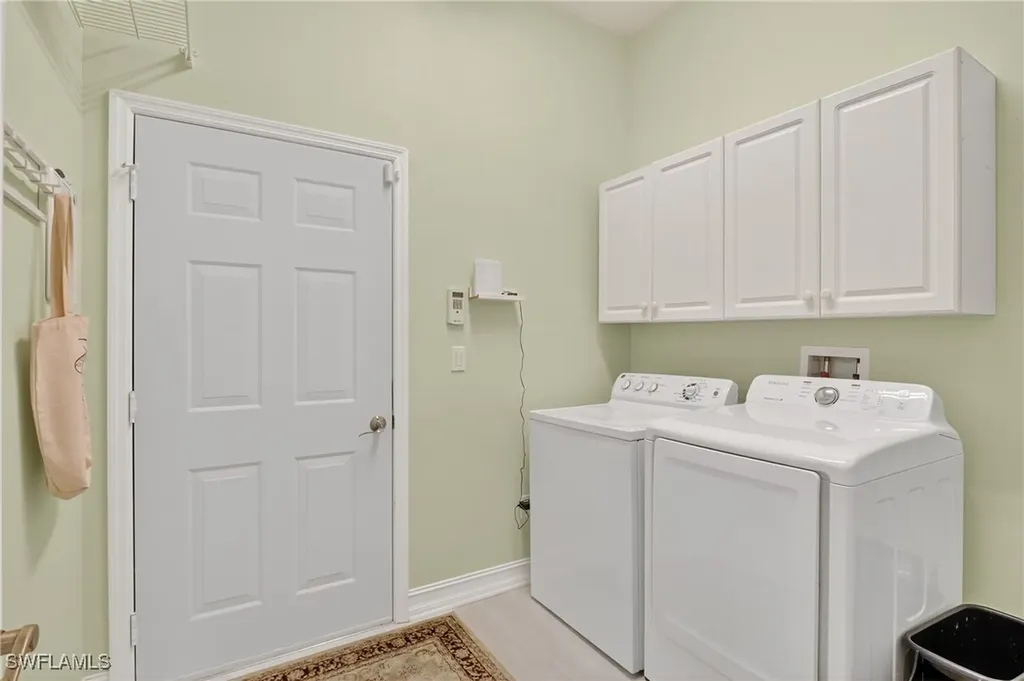 7871 Sanctuary Circle Naples FL 34104