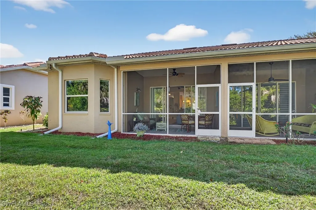 7871 Sanctuary Circle Naples FL 34104