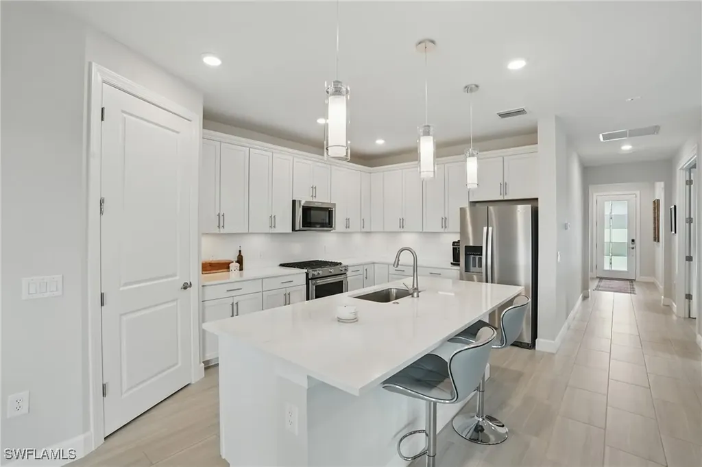 1870 Amador Court Naples FL 34120