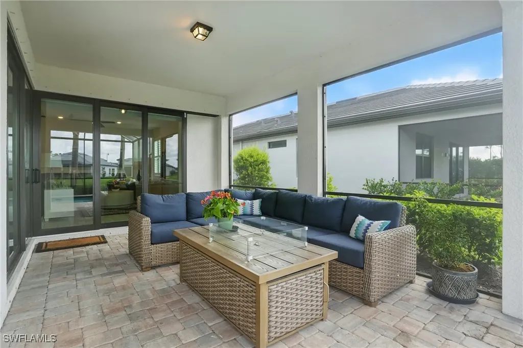 1870 Amador Court Naples FL 34120