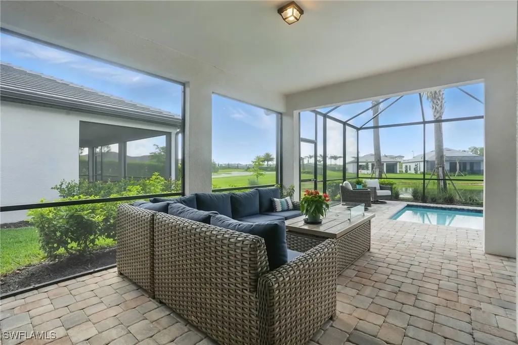 1870 Amador Court Naples FL 34120