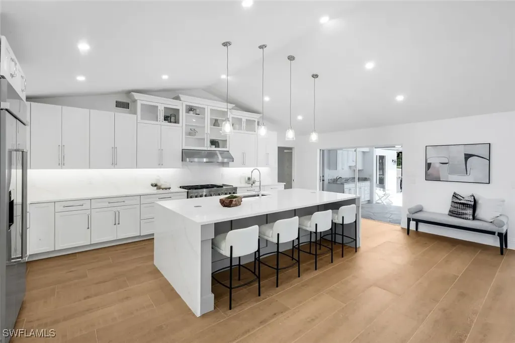12888 Valewood Drive Naples FL 34119