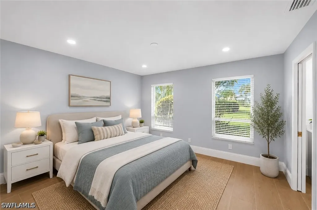 12888 Valewood Drive Naples FL 34119