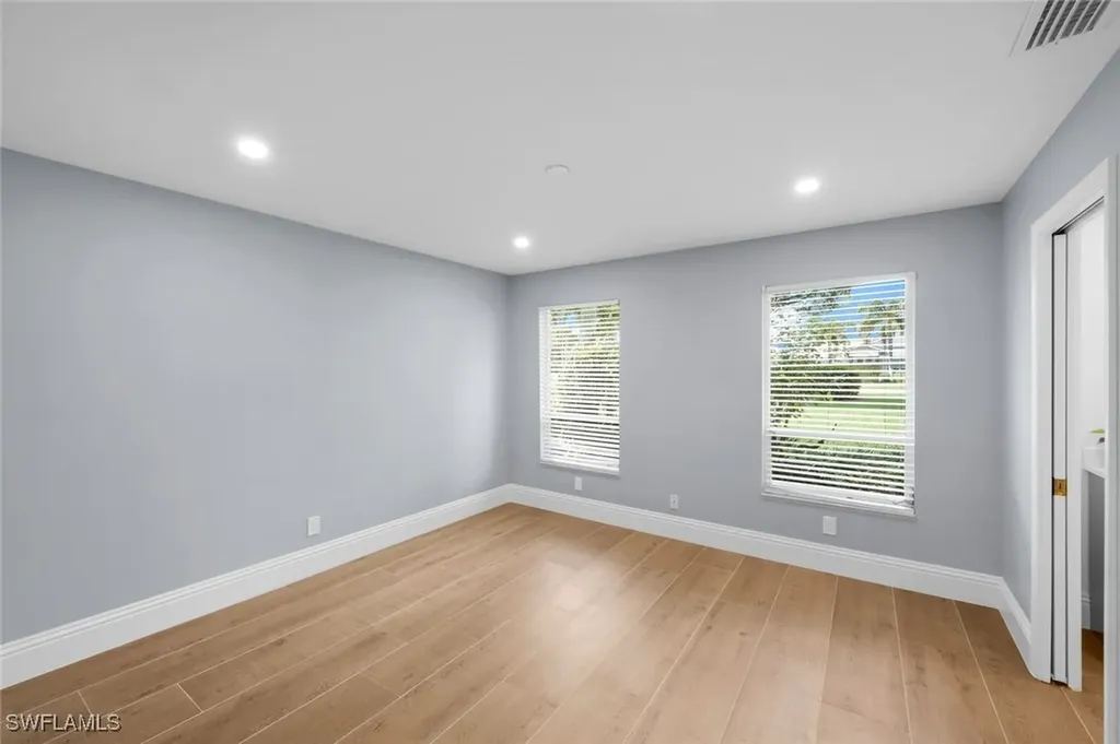 12888 Valewood Drive Naples FL 34119