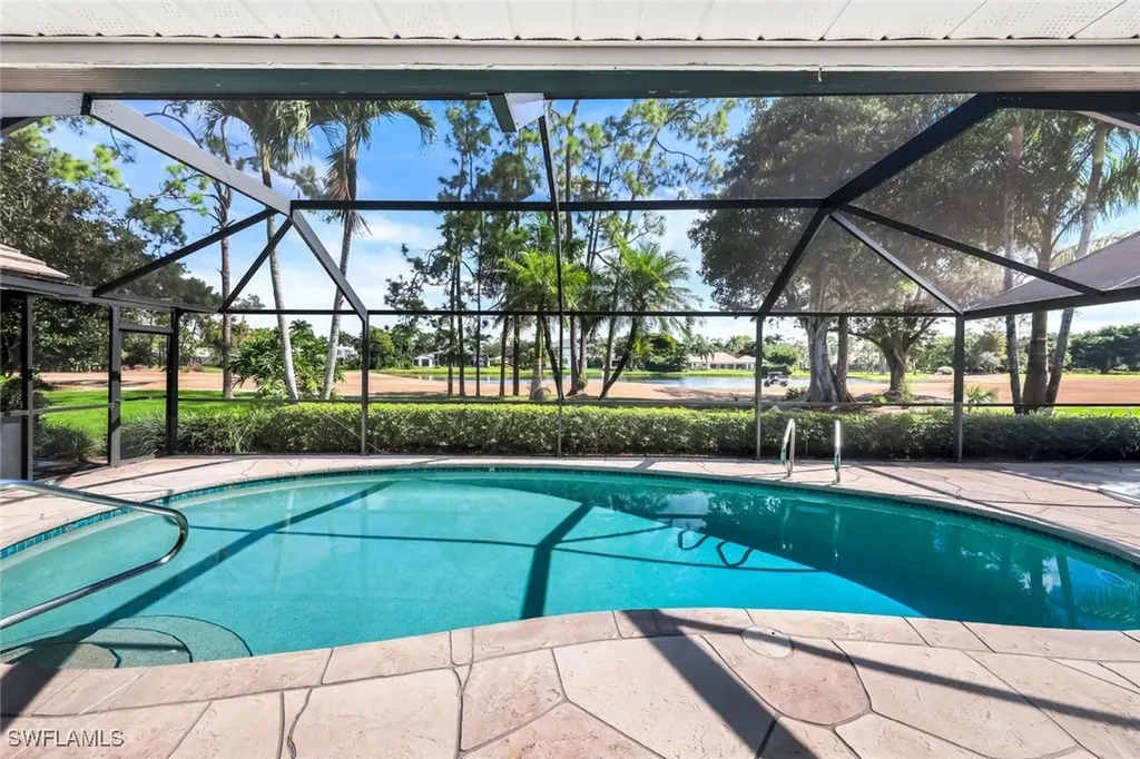 12888 Valewood Drive Naples FL 34119