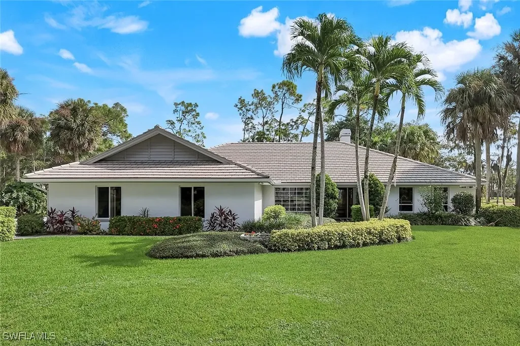 12888 Valewood Drive Naples FL 34119