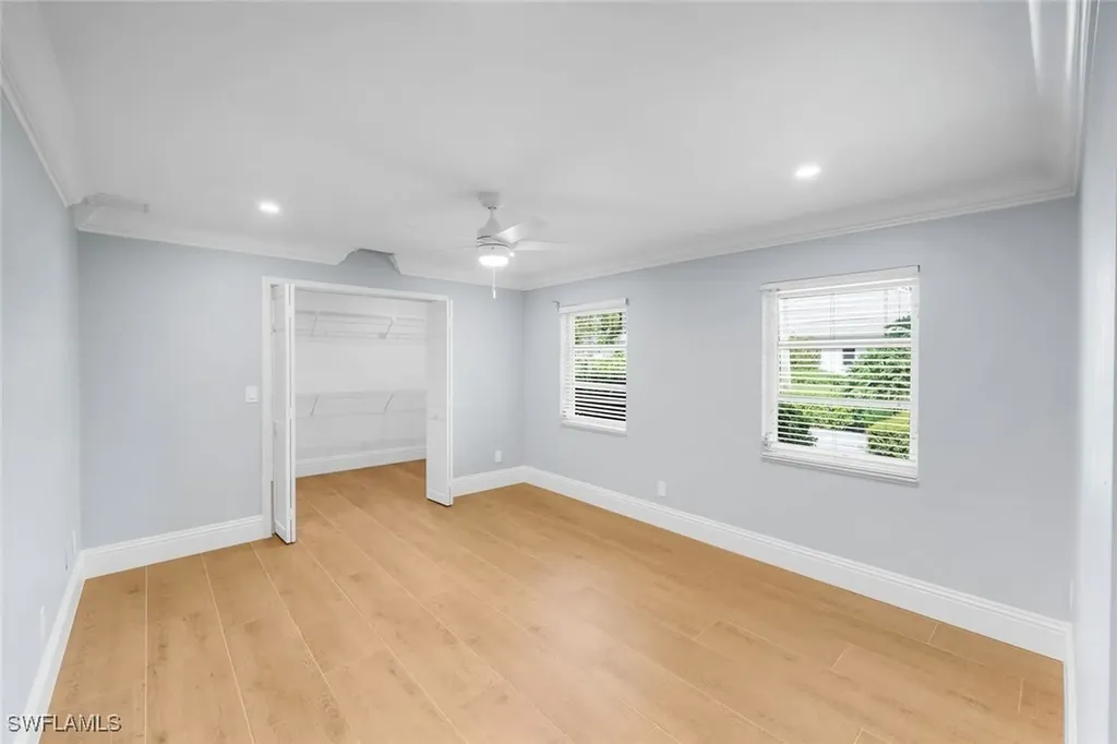 12888 Valewood Drive Naples FL 34119