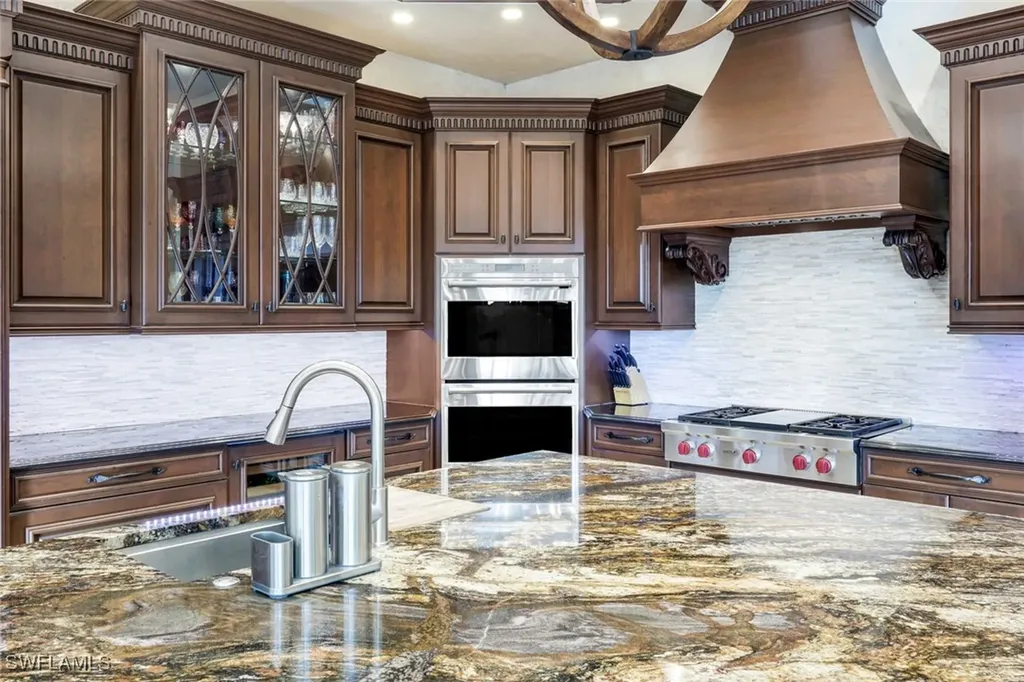 15295 Pembroke Point Naples FL 34110