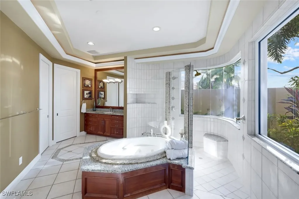 15295 Pembroke Point Naples FL 34110
