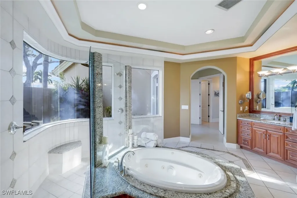 15295 Pembroke Point Naples FL 34110