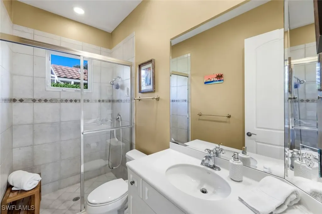 15295 Pembroke Point Naples FL 34110