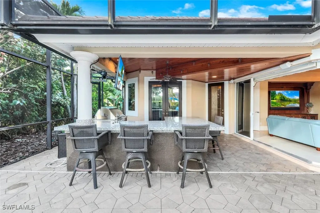 15295 Pembroke Point Naples FL 34110