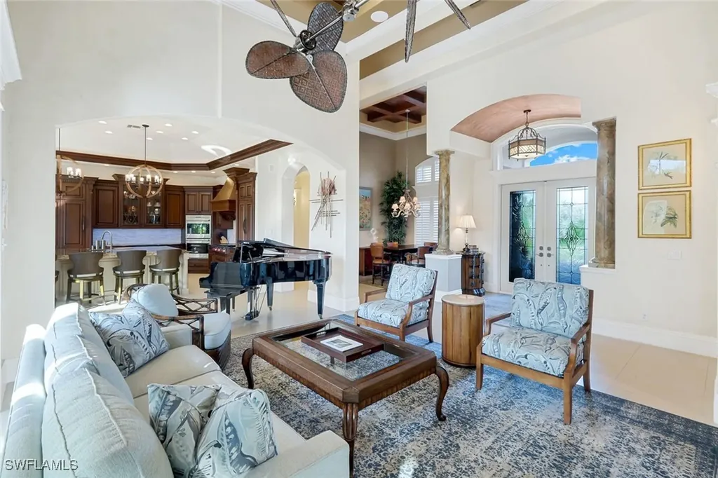 15295 Pembroke Point Naples FL 34110