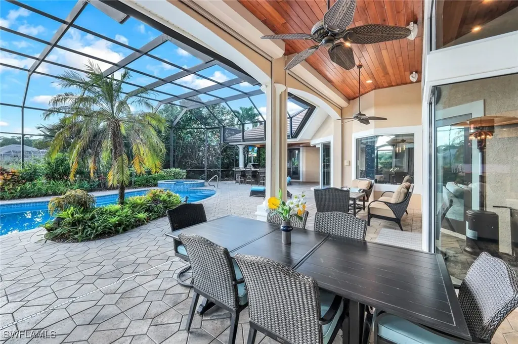 15295 Pembroke Point Naples FL 34110