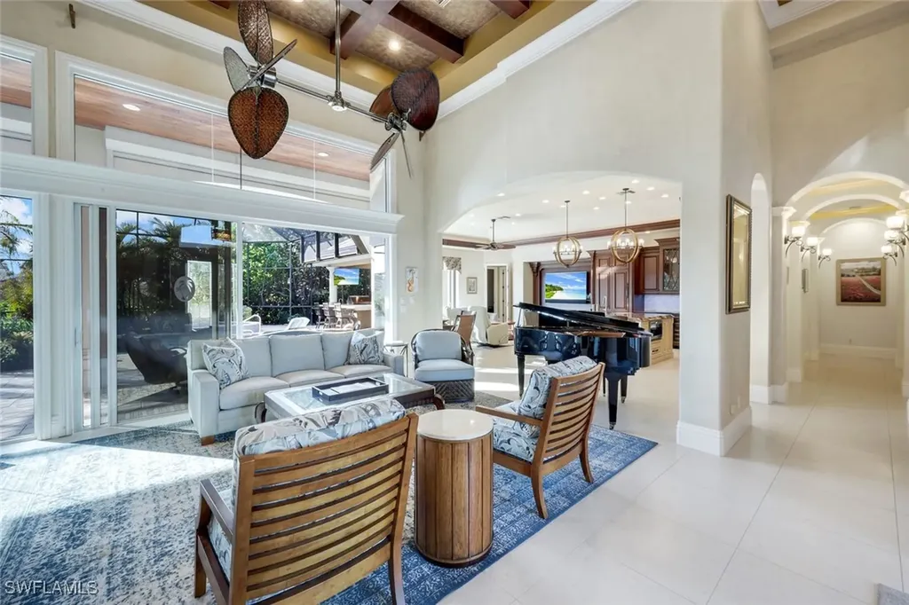 15295 Pembroke Point Naples FL 34110