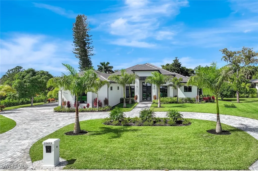 10493 Winterview Drive Naples FL 34109