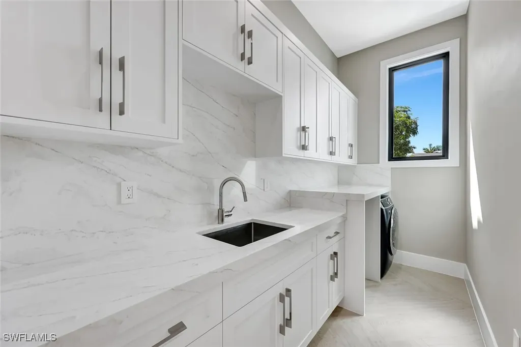 10493 Winterview Drive Naples FL 34109
