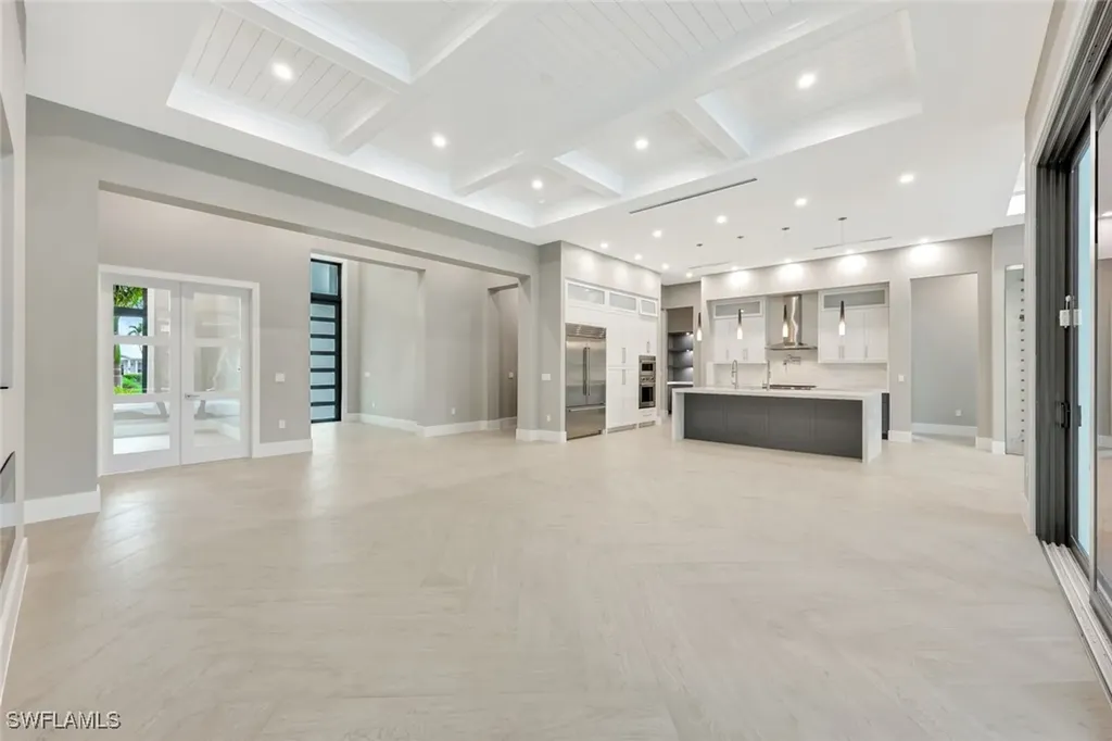 10493 Winterview Drive Naples FL 34109