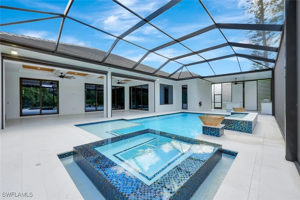 10493 Winterview Drive Naples FL 34109
