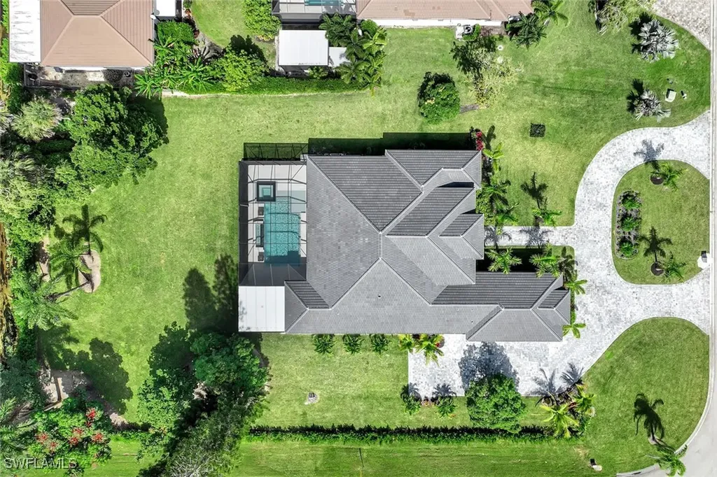 10493 Winterview Drive Naples FL 34109