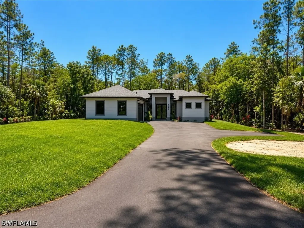 4448 14th Avenue NE Naples FL 34120