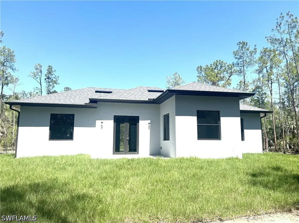 4448 14th Avenue NE Naples FL 34120