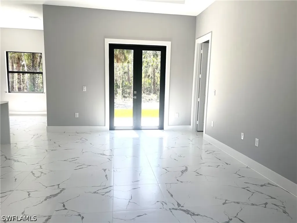 4448 14th Avenue NE Naples FL 34120