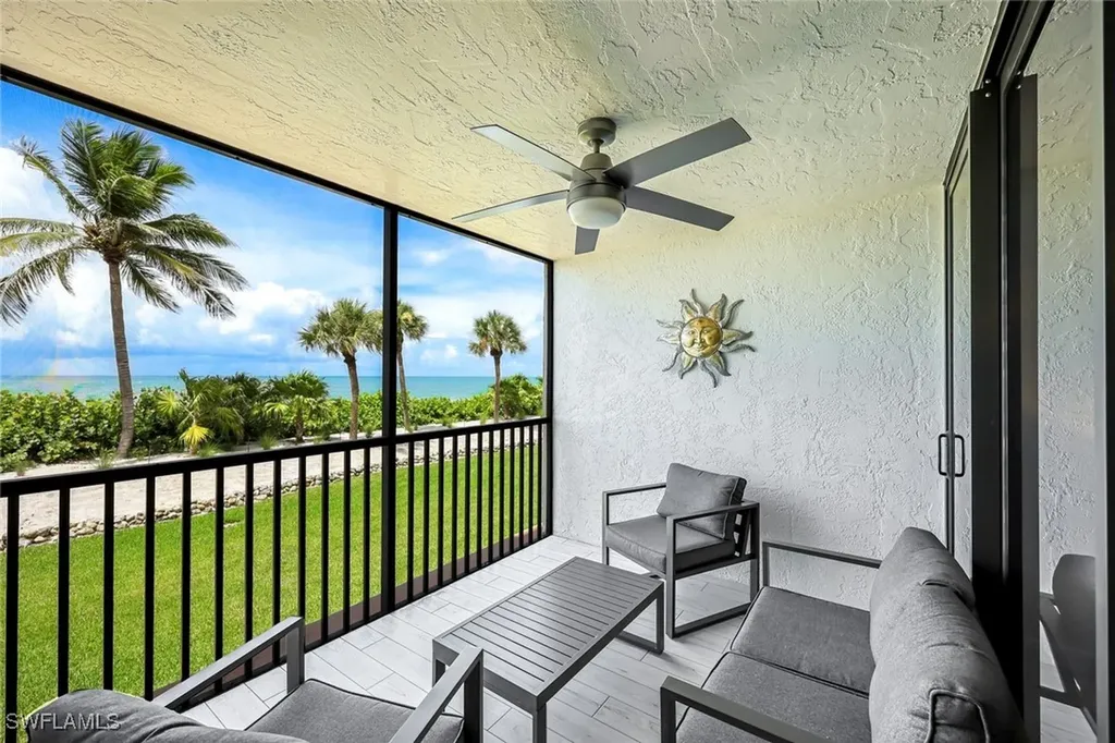 10475 Gulf Shore Drive Naples FL 34108
