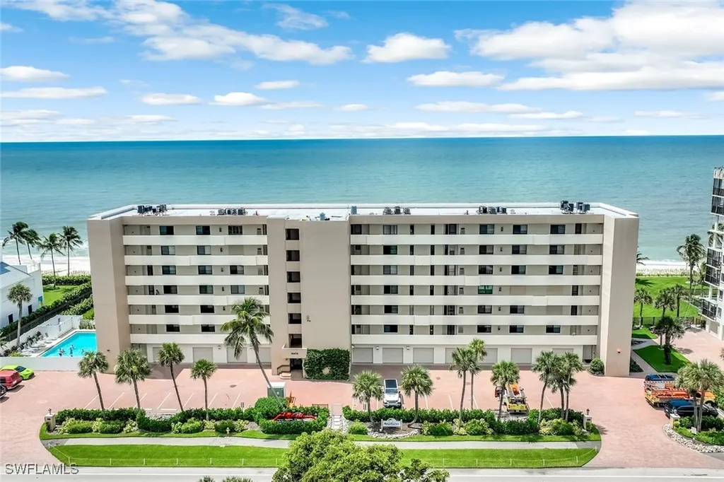 10475 Gulf Shore Drive Naples FL 34108